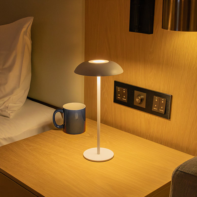Touch charging eye-protection desk lamp