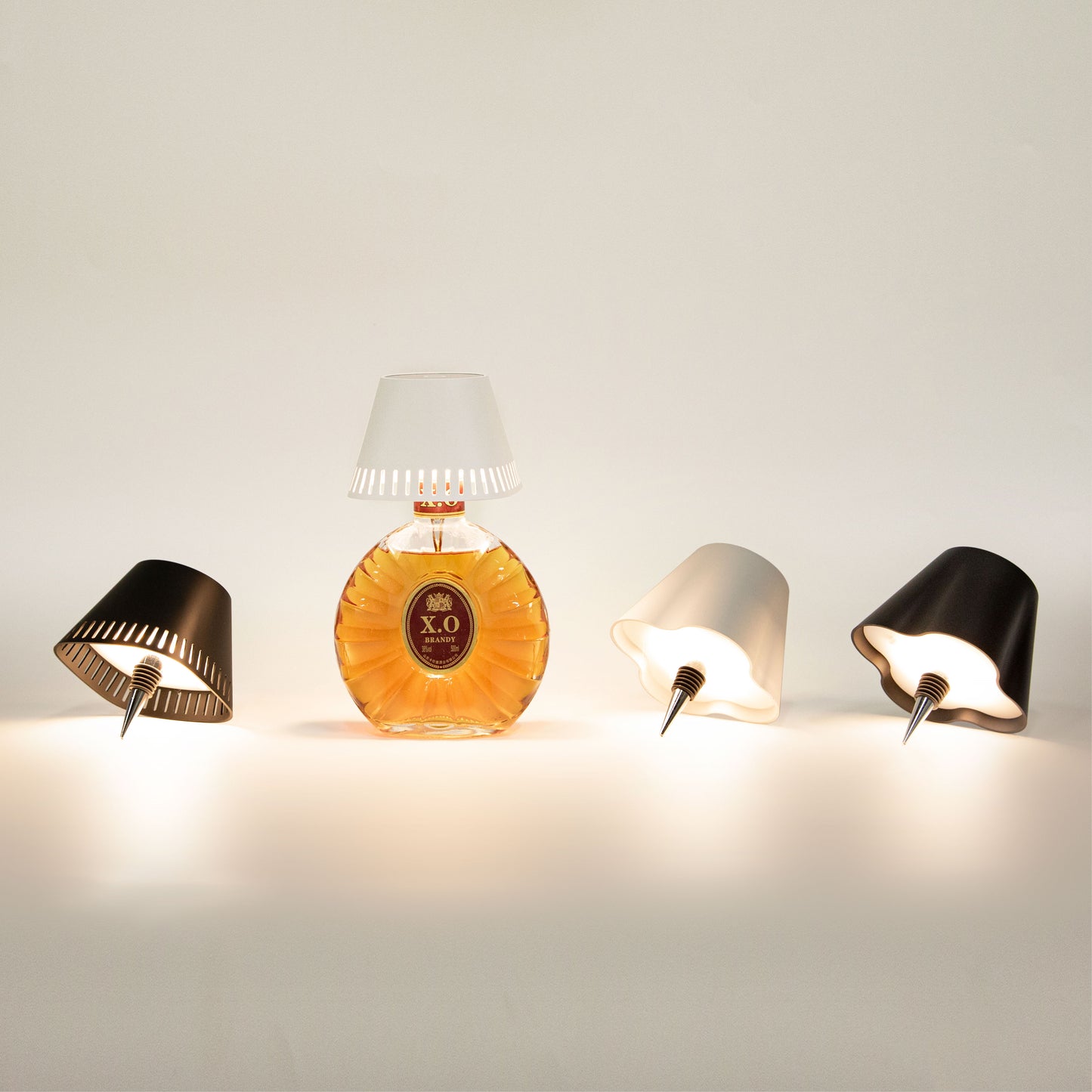 Three-tone tinted insertable wine bottle lamp